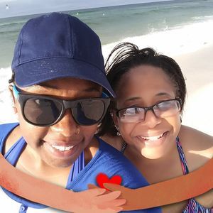 Meet your Posher, Tonya